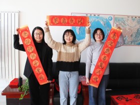 “提筆繪福，情滿萬(wàn)家” ——新能源公司開(kāi)展“送萬(wàn)福、進(jìn)萬(wàn)家”活動(dòng)